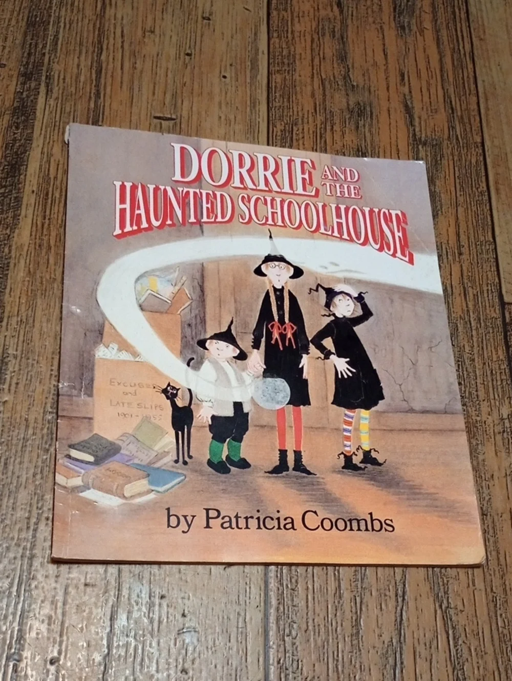 Dorrie And The Haunted Schoolhouse Softcover Black Witch